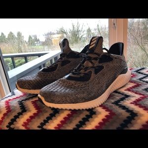 Adidas AlphaBounce Mens Tennis Shoes